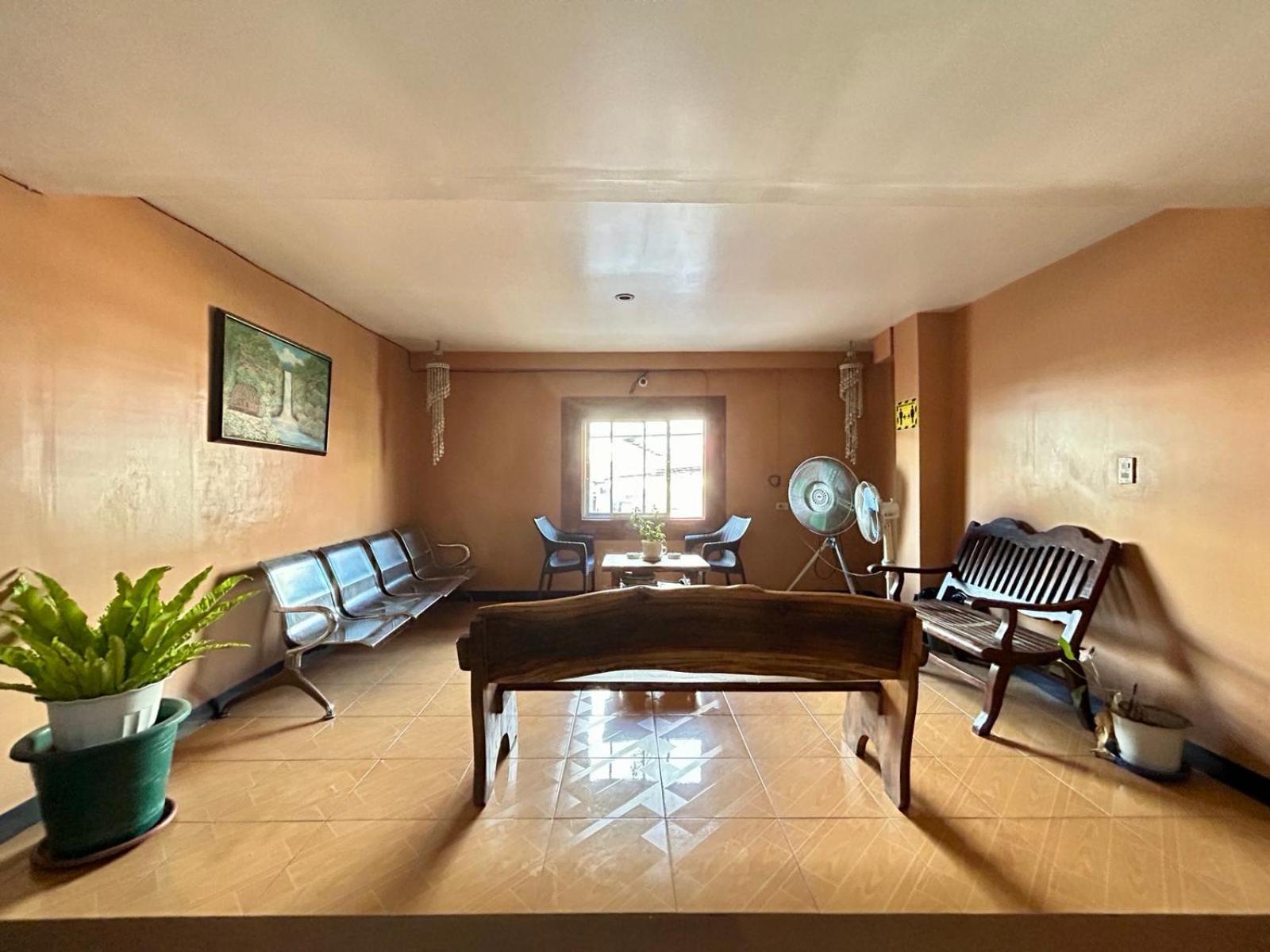Elegance Guesthouse Pasay Buitenkant foto