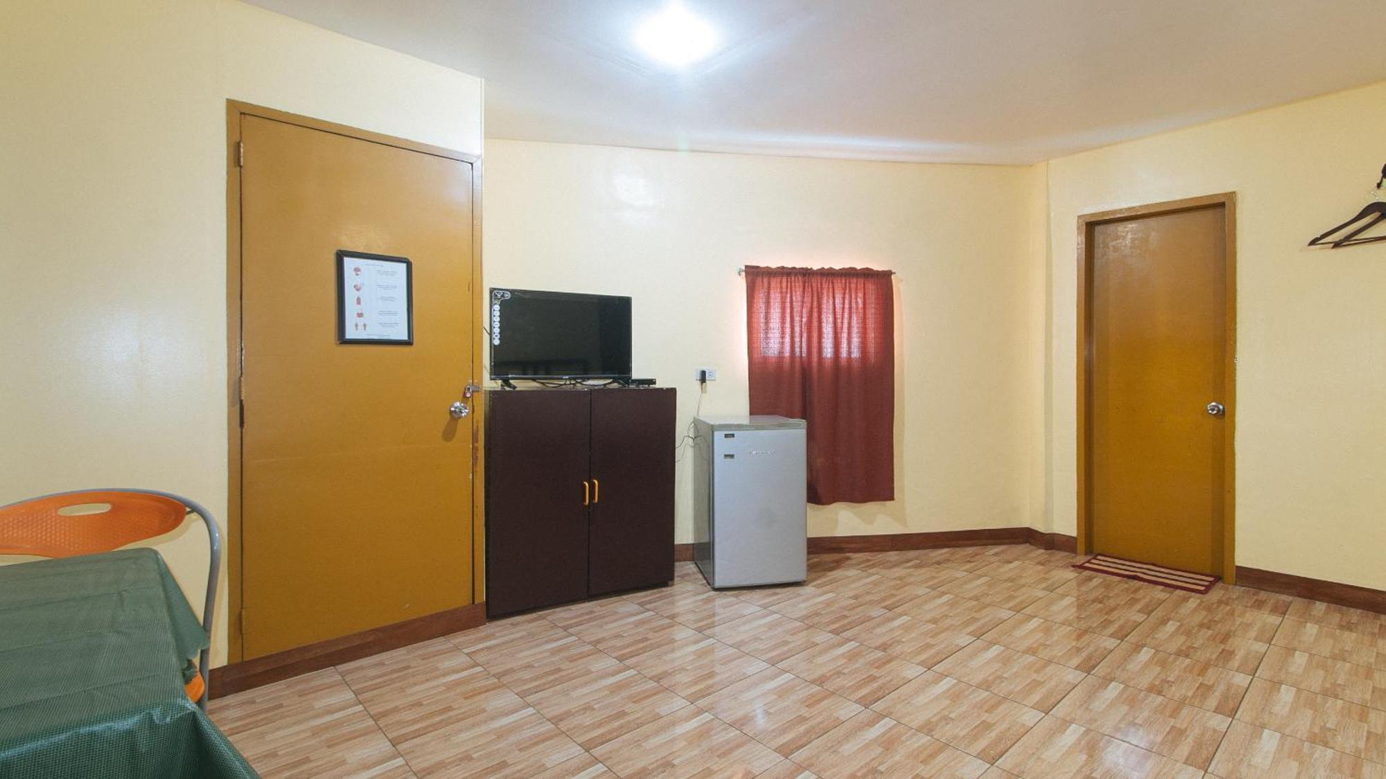 Elegance Guesthouse Pasay Buitenkant foto