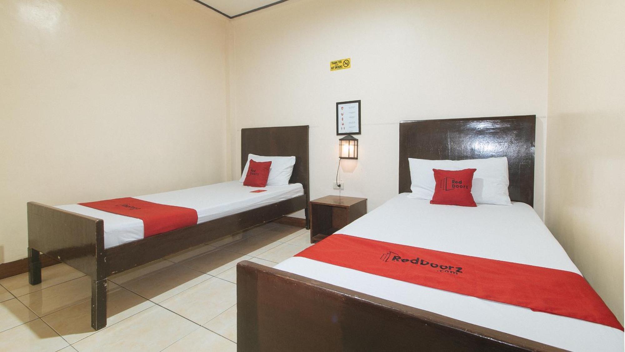 Elegance Guesthouse Pasay Buitenkant foto