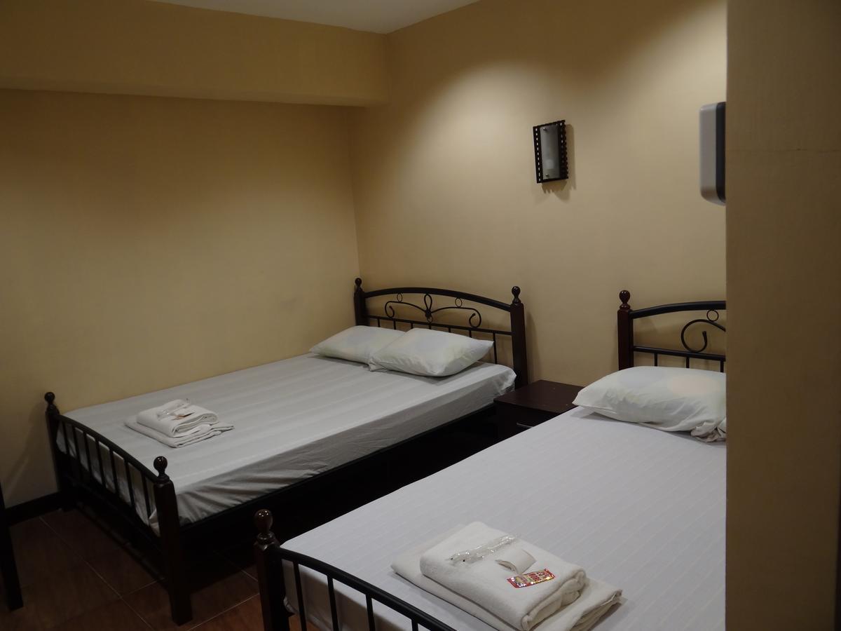 Elegance Guesthouse Pasay Buitenkant foto
