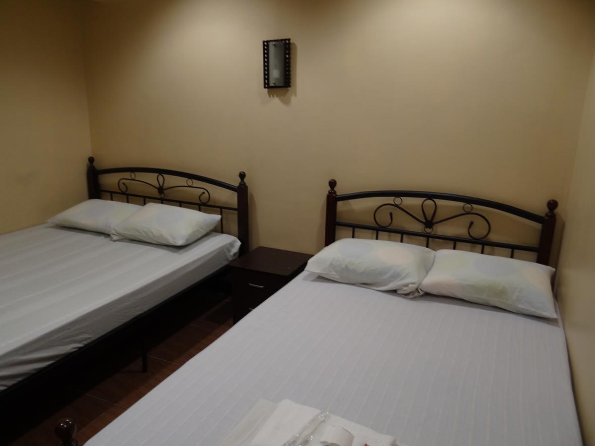 Elegance Guesthouse Pasay Buitenkant foto