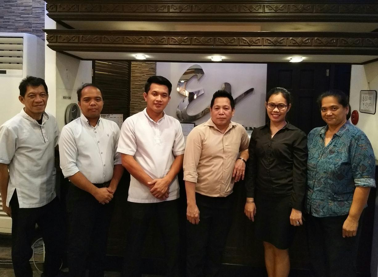 Elegance Guesthouse Pasay Buitenkant foto